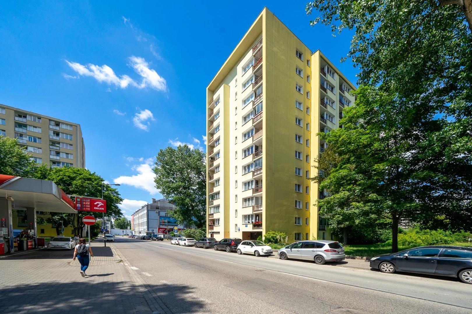 - 9th Floor, Balcony, Tram&bus - By Rentujemy Apartament *